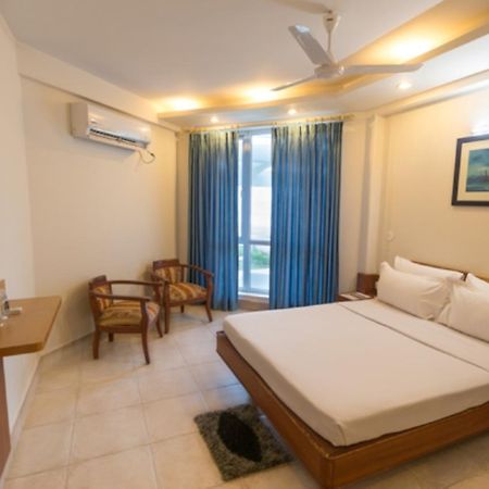 Empires Hotel Puri Ngoại thất bức ảnh