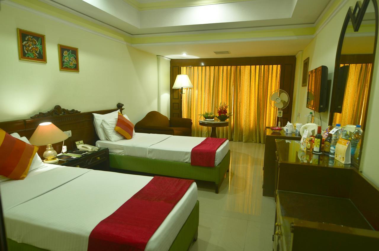 Empires Hotel Puri Ngoại thất bức ảnh