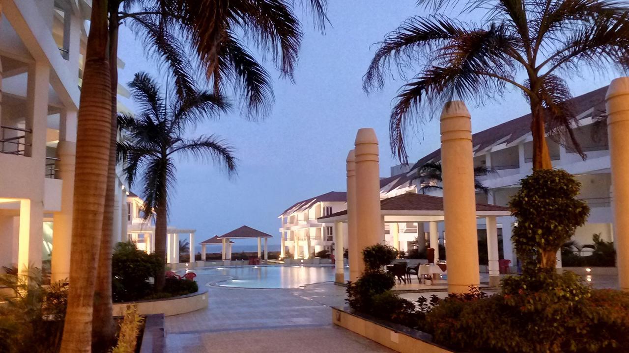 Empires Hotel Puri Ngoại thất bức ảnh